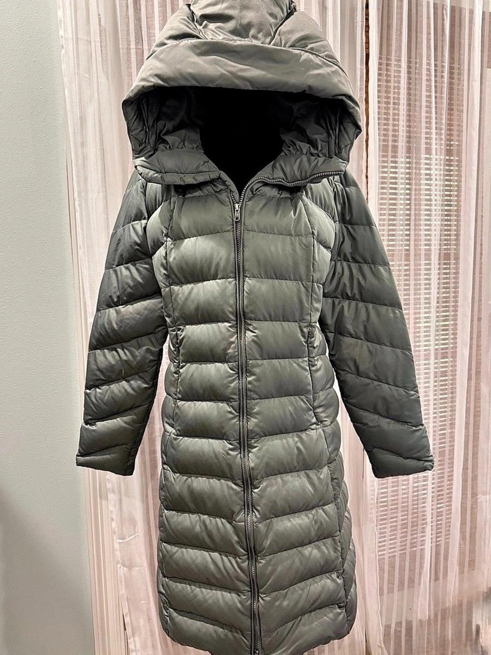 Patagonia Downtown Loft Parka Gray Hooded Puffer Size Medium